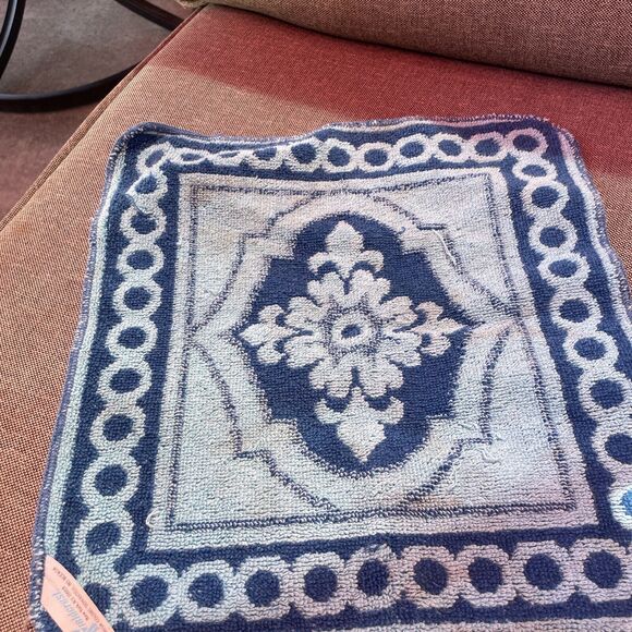 Vintage 70's Fieldcrest Sculpted Washcloth Blue USA Floral - Picture 7 of 7